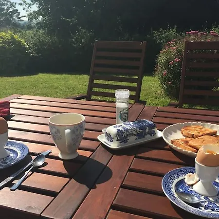 Idyllic Family In Beautiful West Cork Ferienhaus