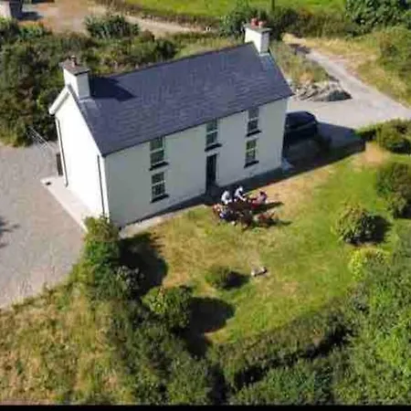 Idyllic Family In Beautiful West Cork Ferienhaus